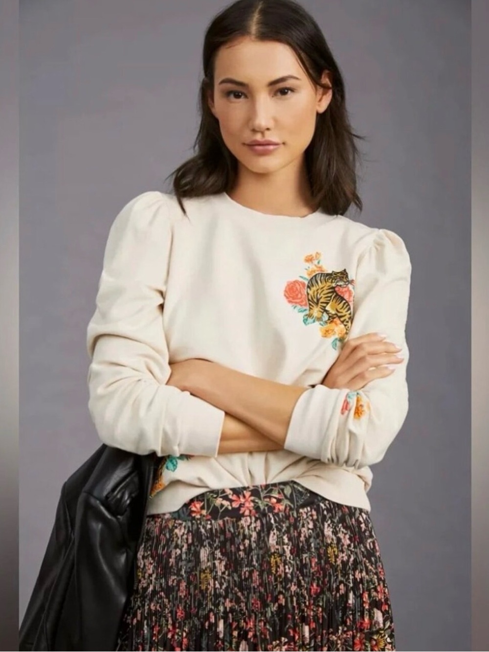 Anthropologie Cream Embroidered Tiger Sweatshirt with Puff Sleeves - Picture 2 of 9